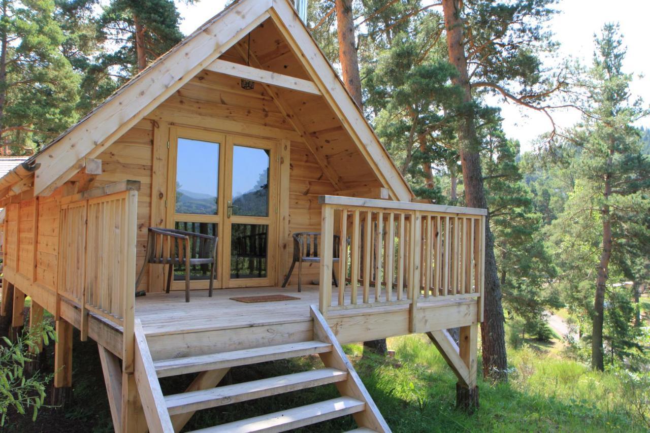 Cabane Lodge Domaine Du Lac Chambon Murol Esterno foto